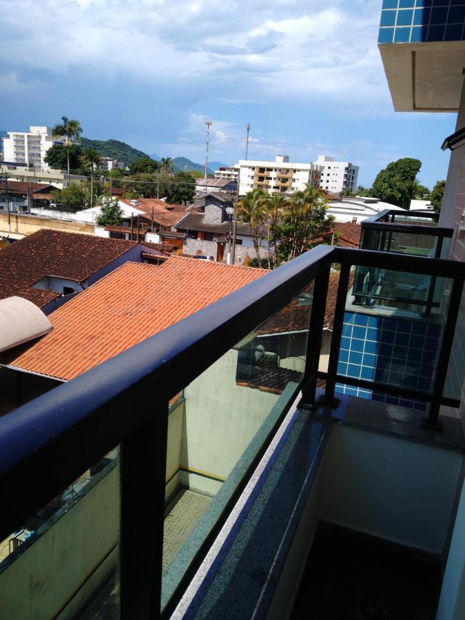 Apartamento Em อูบาตูบา ภายนอก รูปภาพ
